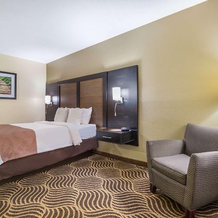 Quality Inn & Suites Florence - Cincinnati South Экстерьер фото